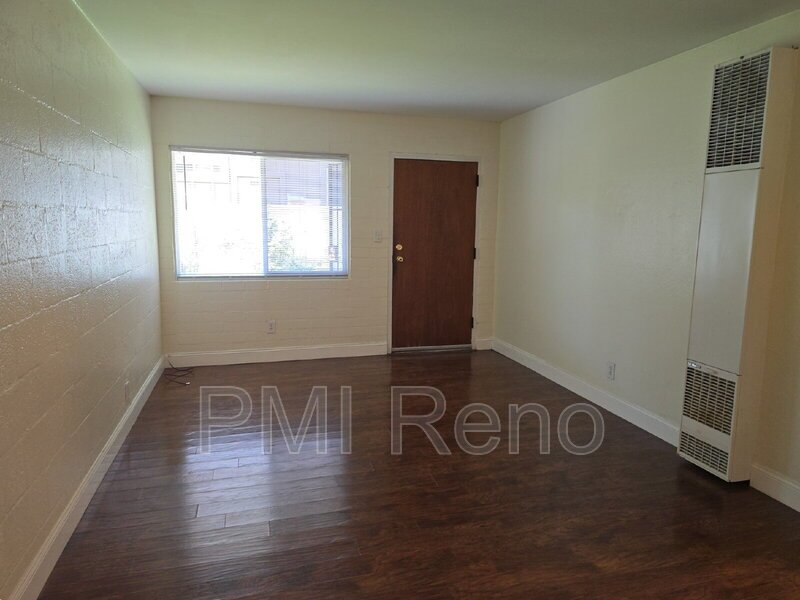 Charming 1 BD, 1 Bath downstairs Apt. close to Mid-Town!!! property image