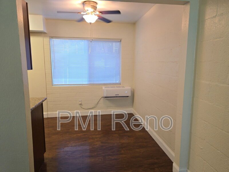 Charming 1 BD, 1 Bath downstairs Apt. close to Mid-Town!!! property image