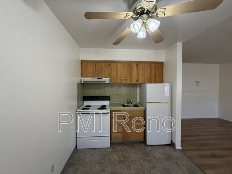 Charming 1 Bedroom 1 Bath Apartment with Modern Comforts! property image