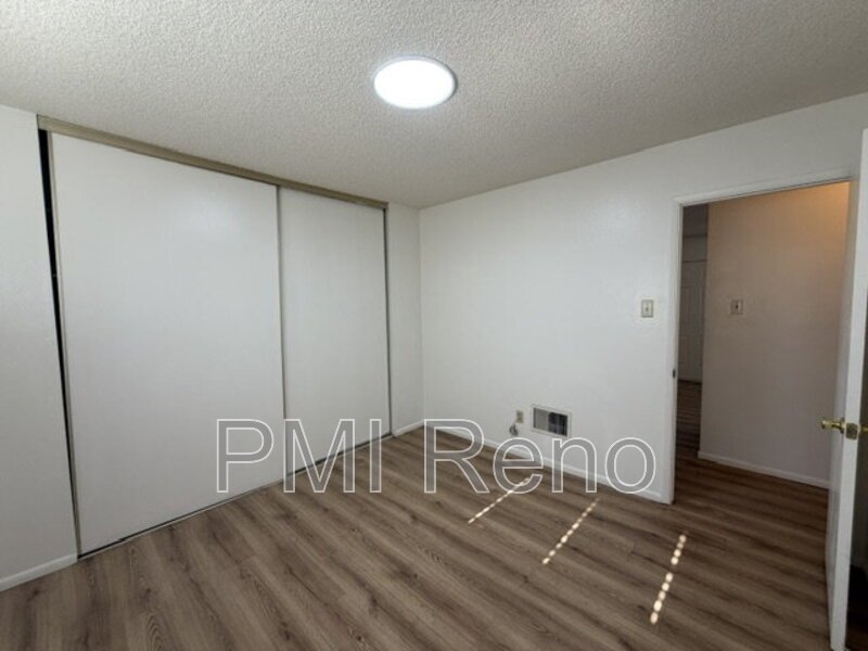 Charming 1 Bedroom 1 Bath Apartment with Modern Comforts! property image