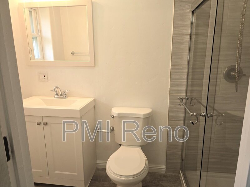 FALL MOVE-IN SPECIAL!! $300 OFF THE 1ST MONTH'S RENT WITH SIGNED LEASE BY 09/30/2026!!! Charming and spacious 3 Bedroom, 2 Bath Home in the heart of  Sparks!!! property image