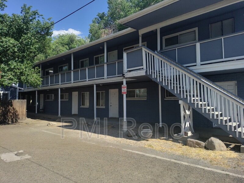 Cozy 1-Bedroom Rental with All-New Flooring in Convenient Reno Location property image