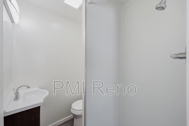 Unique Apartment #4. New Appliances, New Flooring, New bathrooms! 2/2 with Designated Parking/Small pet ok. property image