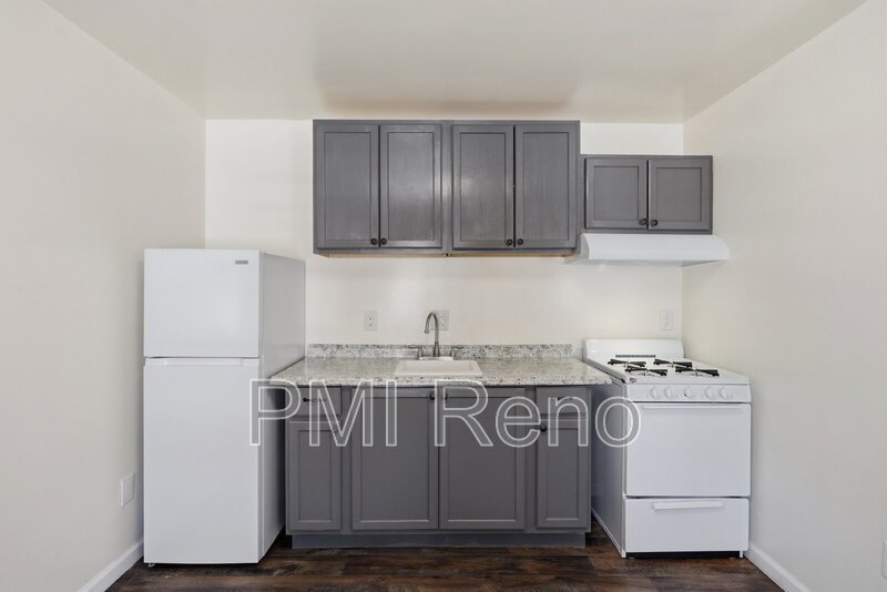 Unique Apartment #4. New Appliances, New Flooring, New bathrooms! 2/2 with Designated Parking/Small pet ok. property image