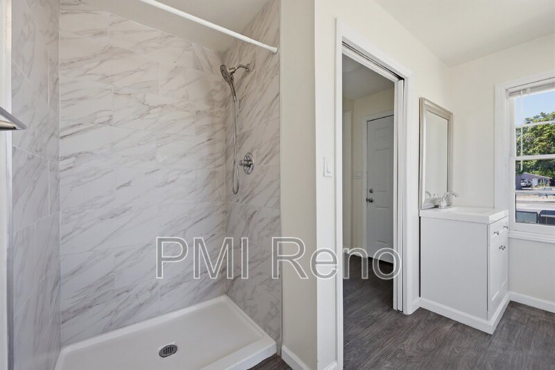 3 Bedroom/3 Bathroom/3 Separate Entrances/With Small Yard! Designated Parking. property image