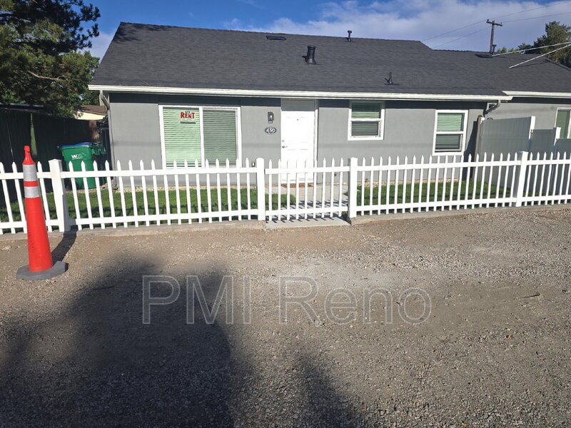 BRAND NEW 2-Bed, 1 Bath Reno Retreat: Modern Comfort with Granite Touches at 450 Tracy Lane! property image