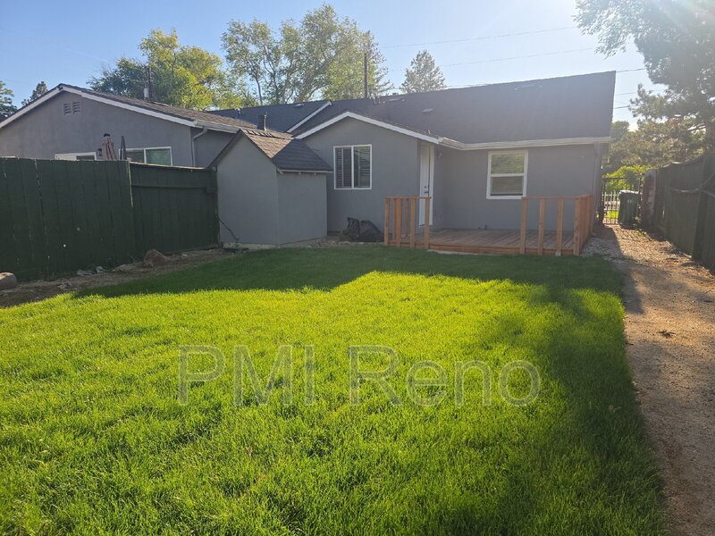 BRAND NEW 2-Bed, 1 Bath Reno Retreat: Modern Comfort with Granite Touches at 450 Tracy Lane! property image