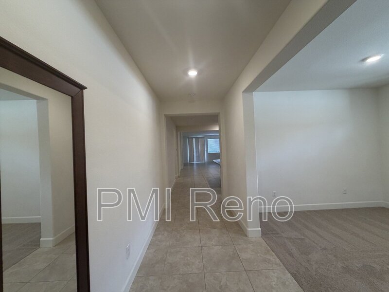 Beautiful, spacious, 3 bedroom, 2 bath home available in Cabernet Highlands! property image