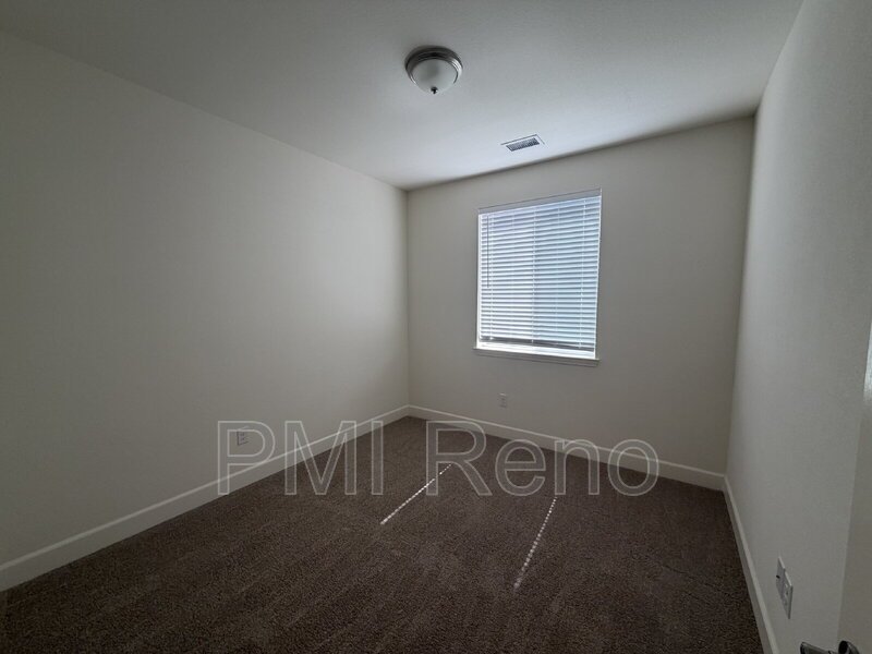 Beautiful, spacious, 3 bedroom, 2 bath home available in Cabernet Highlands! property image