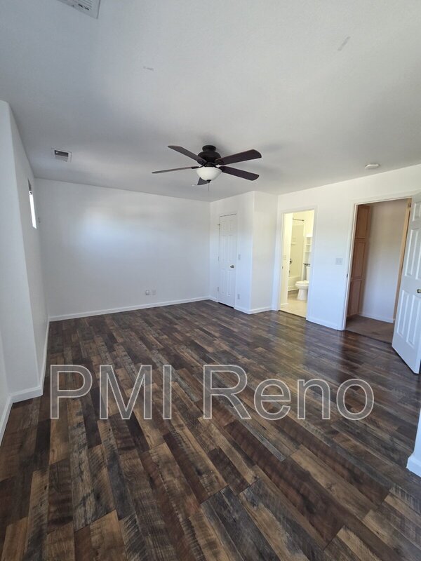 Make Yourself at Home on Holcomb Ave! property image