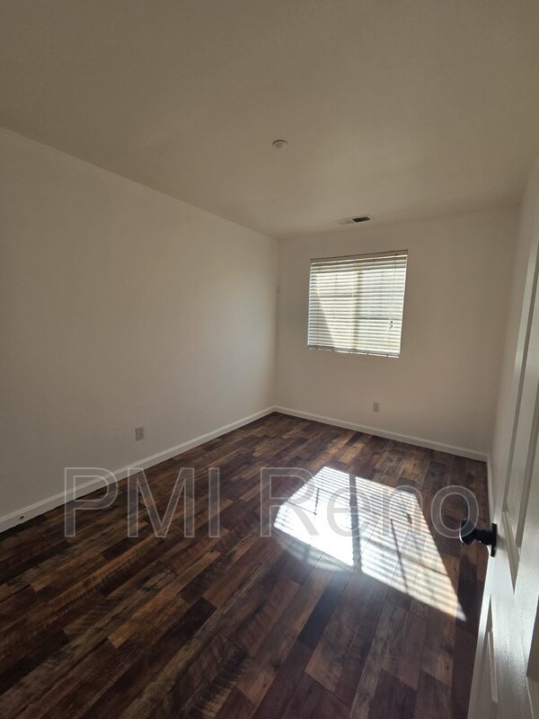 Make Yourself at Home on Holcomb Ave! property image
