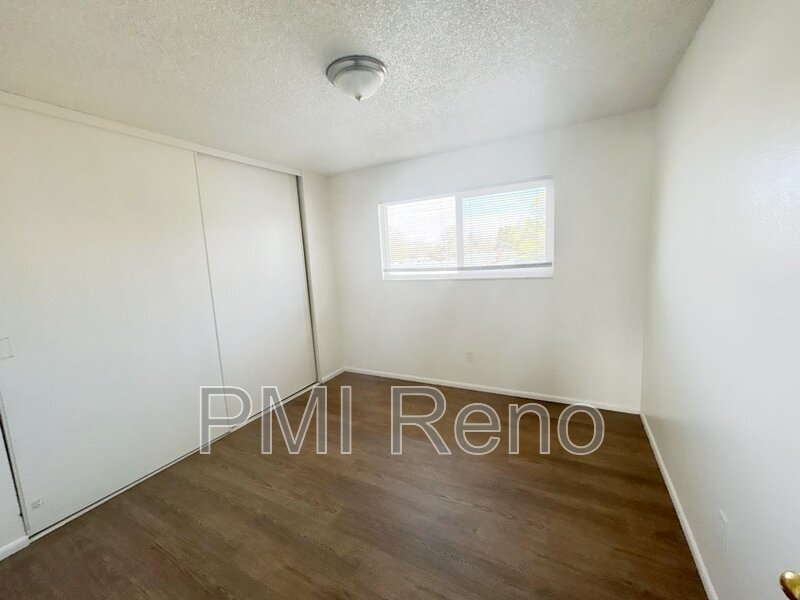 MOVE-IN SPECIAL, $450 OFF THE FIRST MONTH'S RENT!
Cute 1 bedroom 1 bath Apartment Available Now! property image