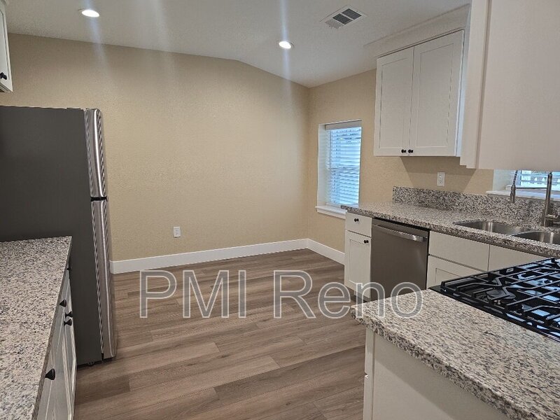 BRAND NEW 2-Bed, 1 Bath Reno Retreat: Modern Comfort with Granite Touches at 450 Tracy Lane! property image