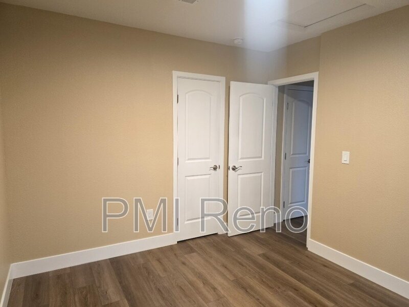 BRAND NEW 2-Bed, 1 Bath Reno Retreat: Modern Comfort with Granite Touches at 450 Tracy Lane! property image