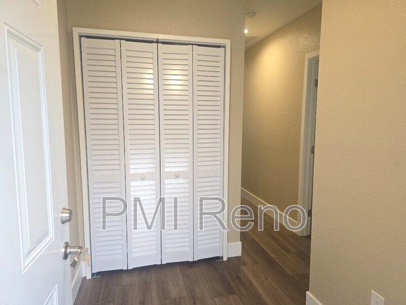 BRAND NEW Charming 2-Bed, 1-Bath Duplex Oasis in Prime Reno Location at 452 Tracy Lane! property image
