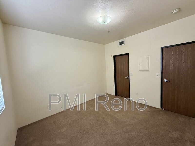 Charming 1-Bedroom Apartment in Sparks – 650 Sq Ft of Cozy Comfort! property image