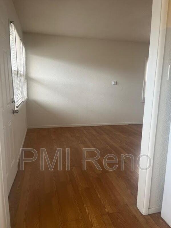 Single story 1/1 with small yard, w/d, and parking by Urban Roots! property image