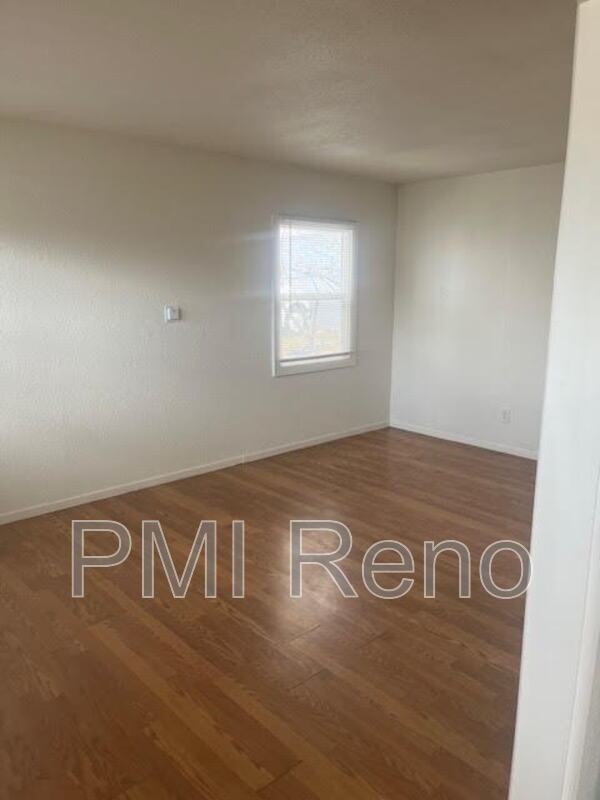 Single story 1/1 with small yard, w/d, and parking by Urban Roots! property image