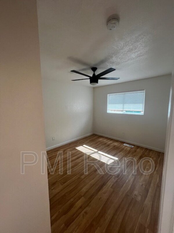 Charming Home Near Historic Downtown Victorian Square property image