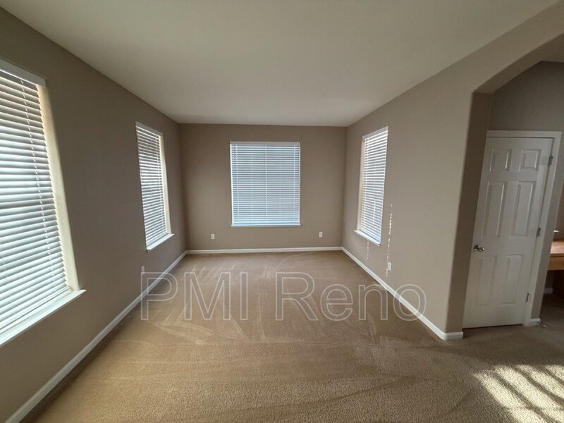 Beautiful South Reno Single-Family Home | 3 Bed | 2.5 Bath | 2,092 Sq Ft property image