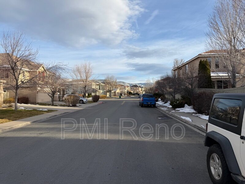 Beautiful South Reno Single-Family Home | 3 Bed | 2.5 Bath | 2,092 Sq Ft property image