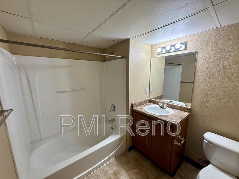 Charming 1-Bedroom Apartment in Sparks – 650 Sq Ft of Cozy Comfort! property image