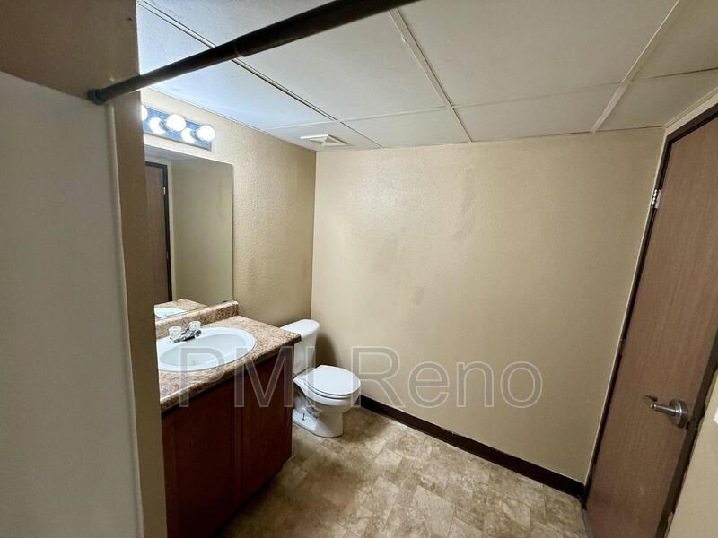 Charming 1-Bedroom Apartment in Sparks – 650 Sq Ft of Cozy Comfort! property image