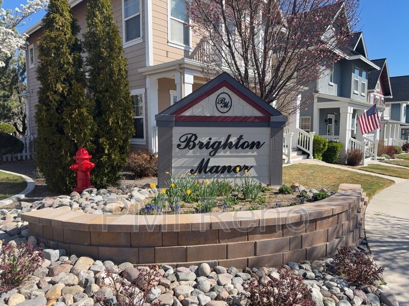 4 bedroom 3.5 bathroom home ready for move in! property image