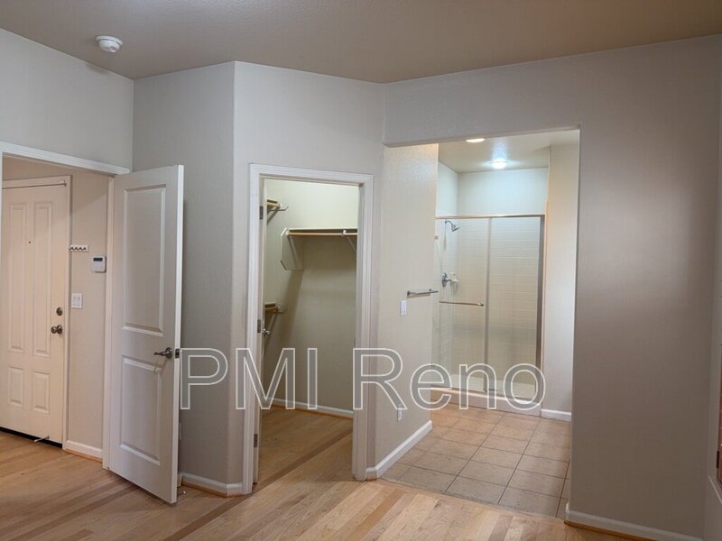 4 bedroom 3.5 bathroom home ready for move in! property image