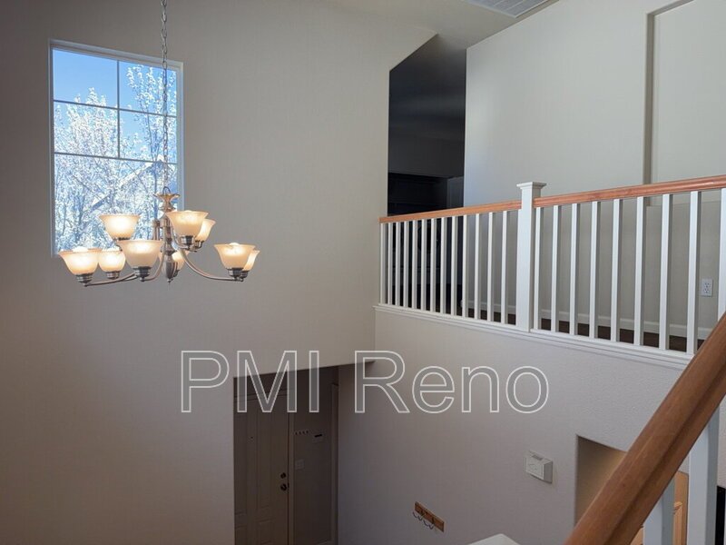 4 bedroom 3.5 bathroom home ready for move in! property image