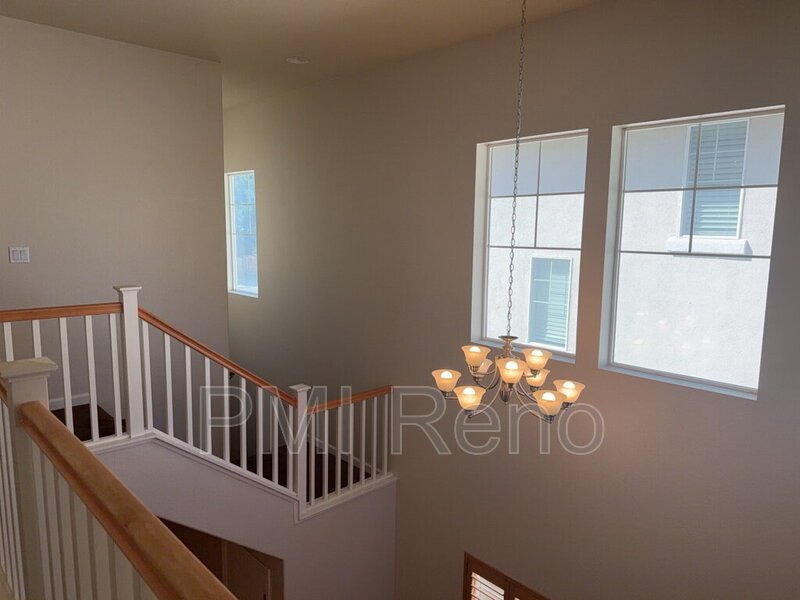 4 bedroom 3.5 bathroom home ready for move in! property image