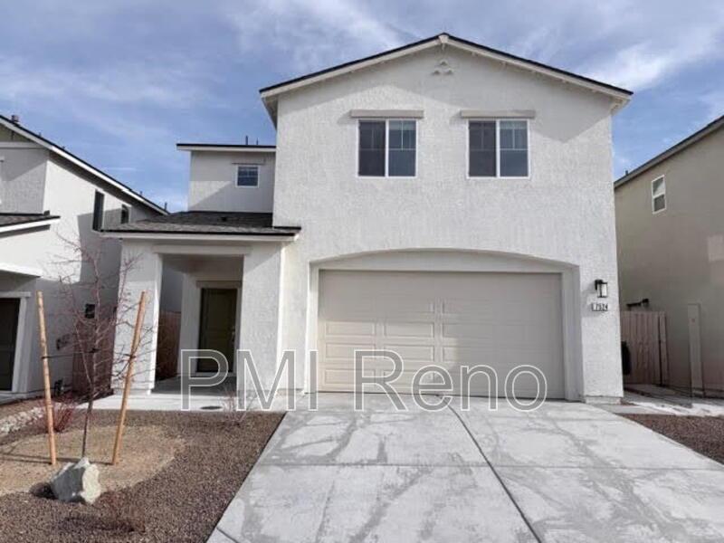 4 Bedroom - 2.5 Bathrooms House (Like New) Lemmon Valley property image