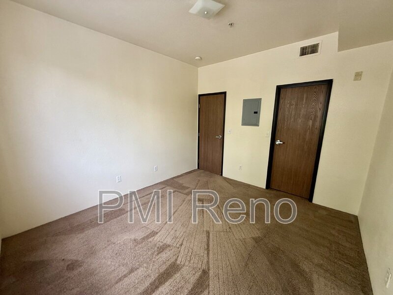 Charming 1-Bedroom Apartment in Sparks – 650 Sq Ft of Cozy Comfort! property image