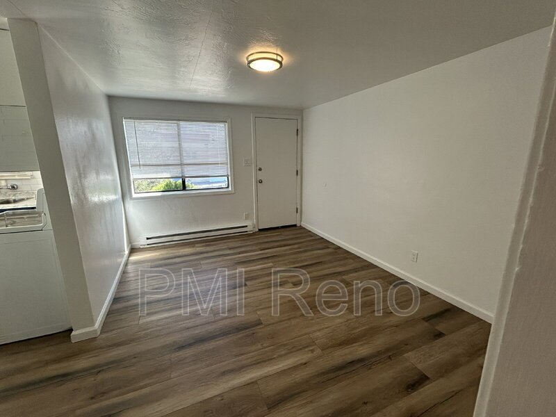 Cute Midtown Bungalow property image