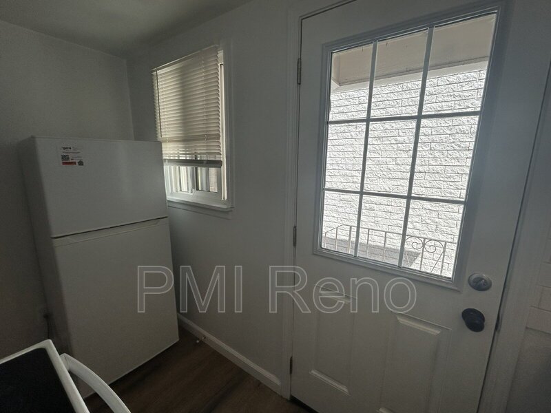 Cute Midtown Bungalow property image
