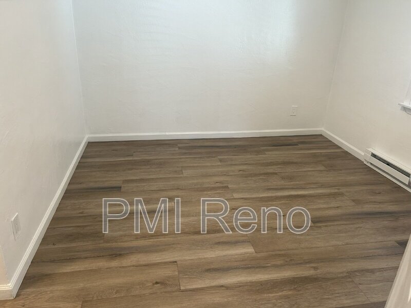 Cute Midtown Bungalow property image