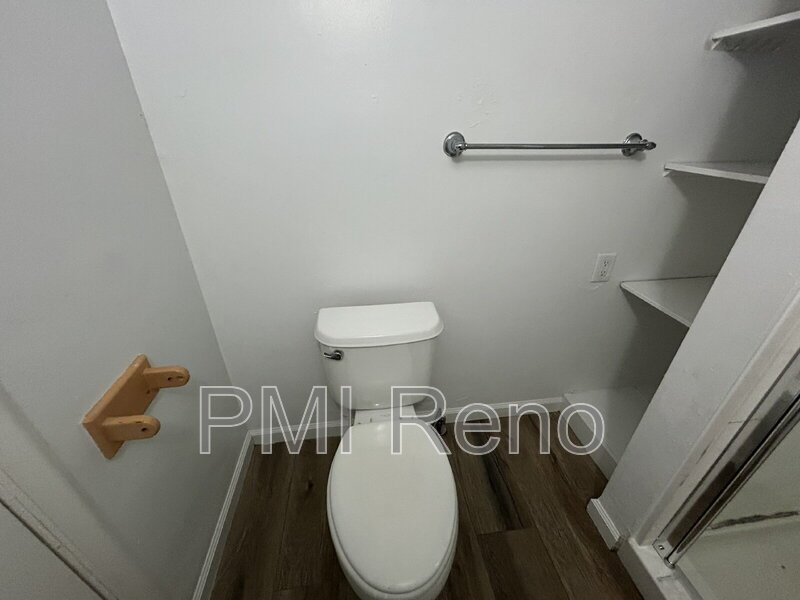 Cute Midtown Bungalow property image