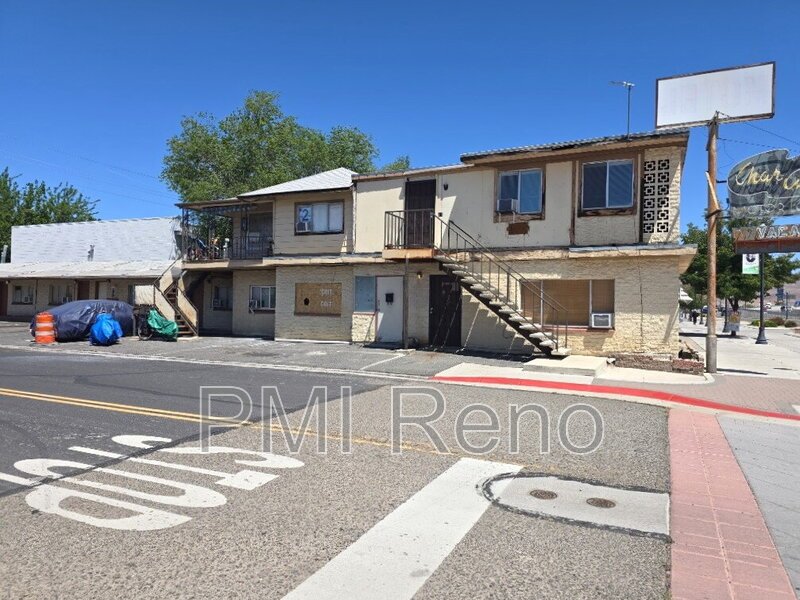 Cozy & Clean UPSTAIRS 1 BD, 1 Bath Apartment in Sparks NOW AVAILABLE!!! property image