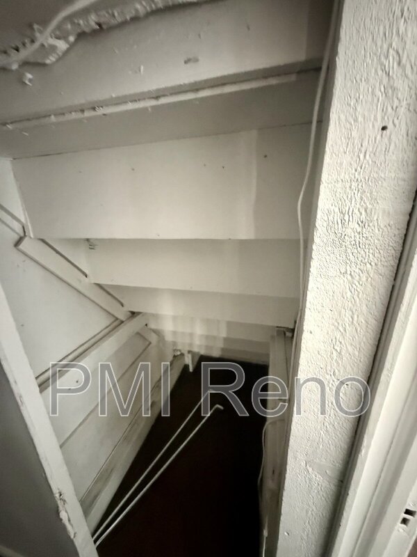 Affordable on-campus room for rent, featuring an en-suite bathroom. property image