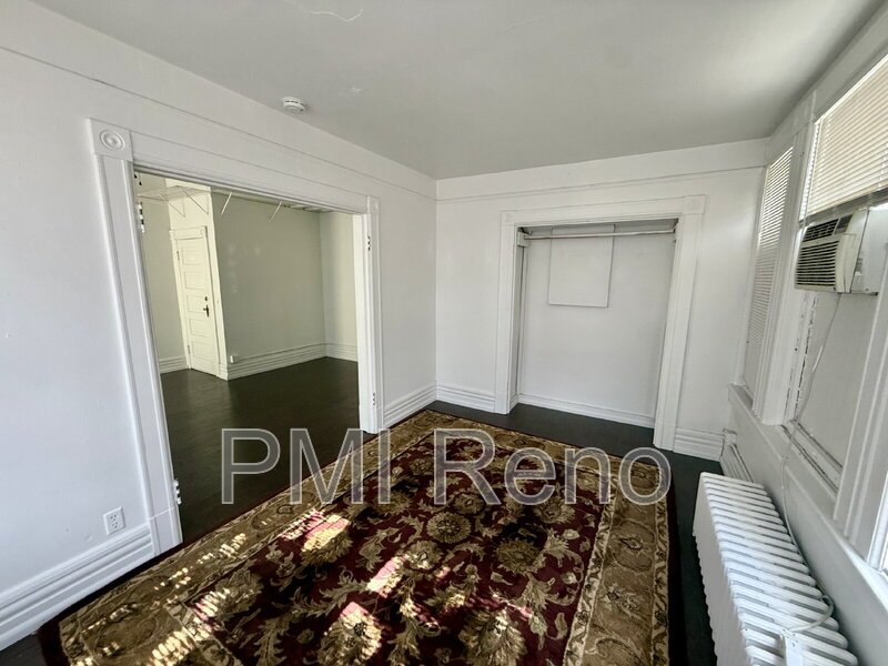 Affordable on-campus room for rent, featuring an en-suite bathroom. property image