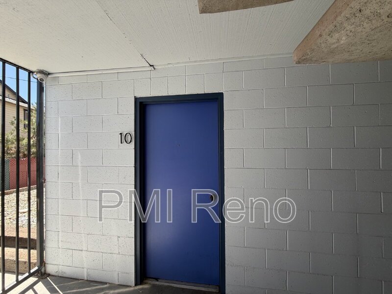 Bright Midtown 2 bedroom in a Great Location! property image