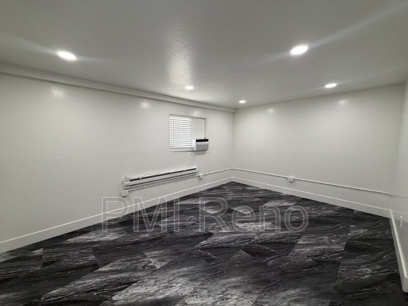 Bright Midtown 2 bedroom in a Great Location! property image