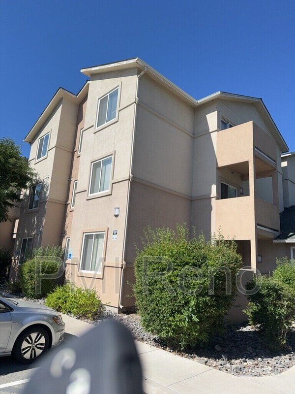 Charming 2-Bed Retreat with Stunning Views in Sparks – Cozy 775 Sq Ft Gem! property image