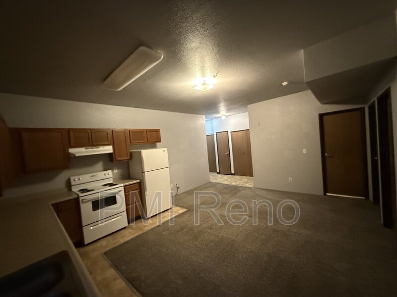 Charming 2-Bed Retreat with Stunning Views in Sparks – Cozy 775 Sq Ft Gem! property image