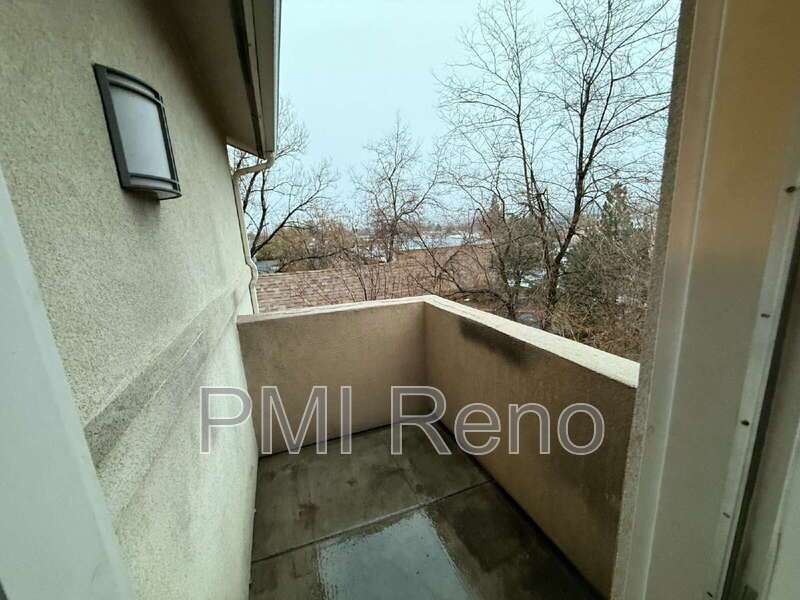 Charming 2-Bed Retreat with Stunning Views in Sparks – Cozy 775 Sq Ft Gem! property image