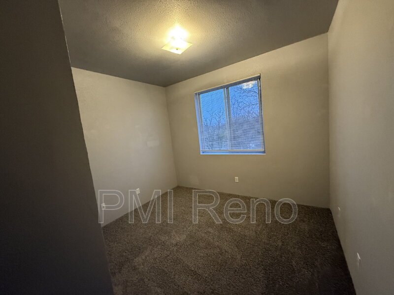 Charming 2-Bed Retreat with Stunning Views in Sparks – Cozy 775 Sq Ft Gem! property image
