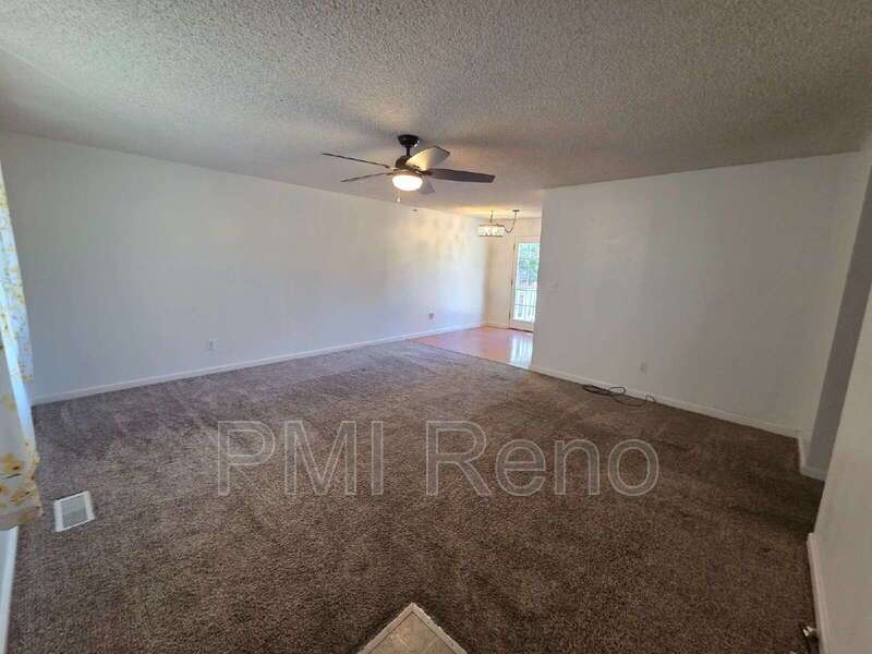 Charming 2 Bed, 2 Bath Home in Desirable South Reno property image